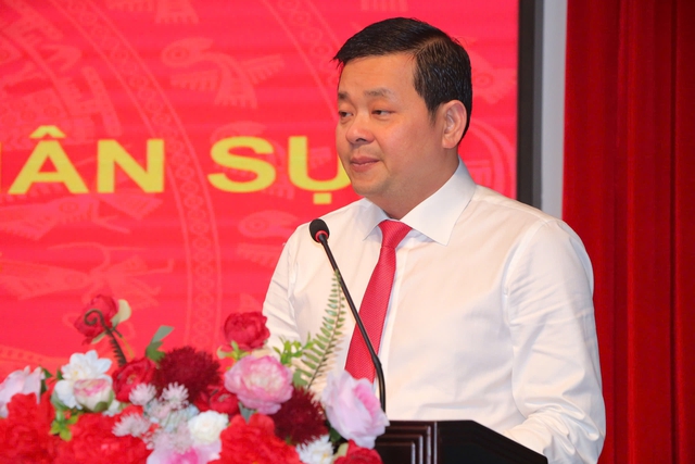 Ông Trần Đình Quân giữ chức Phó giám đốc Văn phòng Đăng ký đất đai TP.HCM- Ảnh 2.