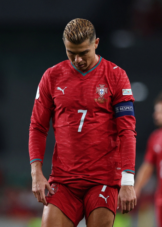 Nguồn cơn Ronaldo rời bỏ đội tuyển Bồ Đ&agrave;o Nha, đ&acirc;u l&agrave; sự thật? - Ảnh 1.