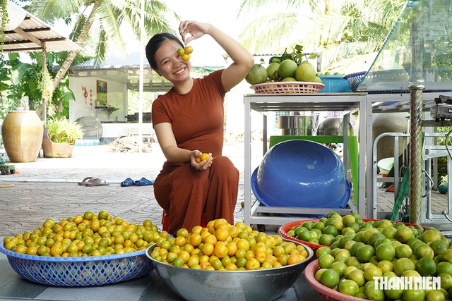 Mứt bưởi hườm giá 650.000 đồng/kg - Ảnh 1.