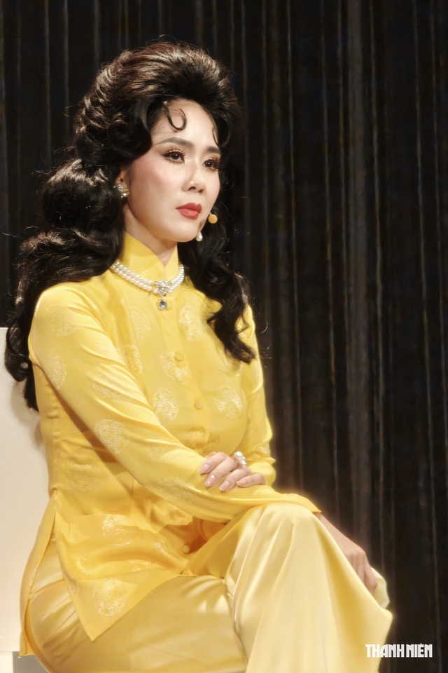 NSƯT Thành Lộc nói gì sau khi mở sân khấu mới? - Ảnh 3.