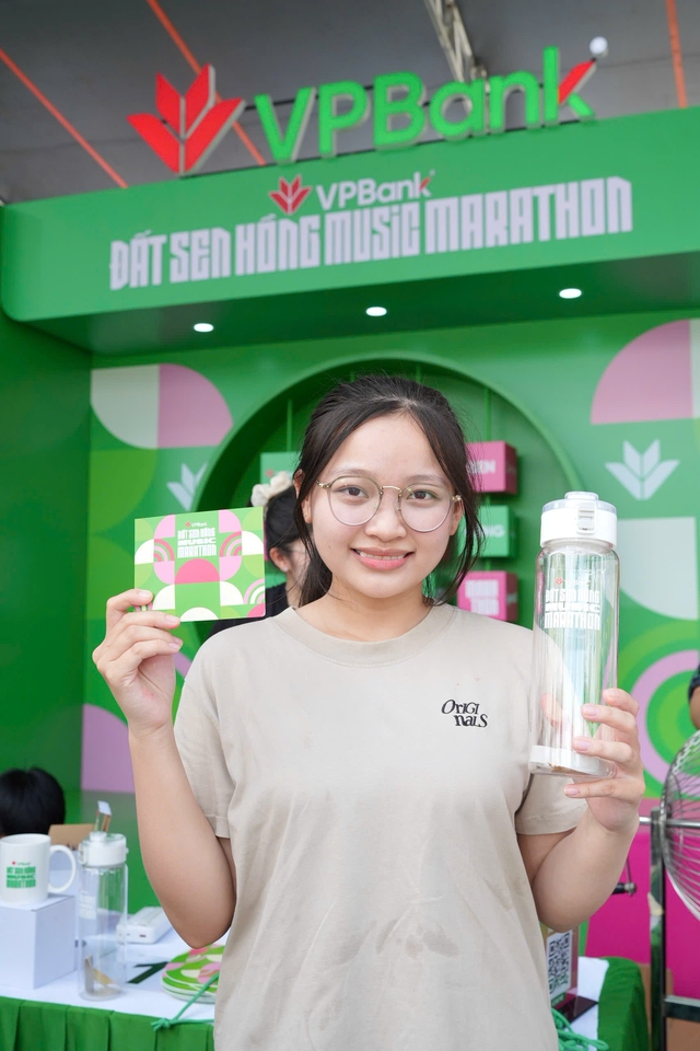 Hơn 15.500 runner đổ về check-in VPBank Đất Sen Hồng Music Marathon 2026- Ảnh 10.