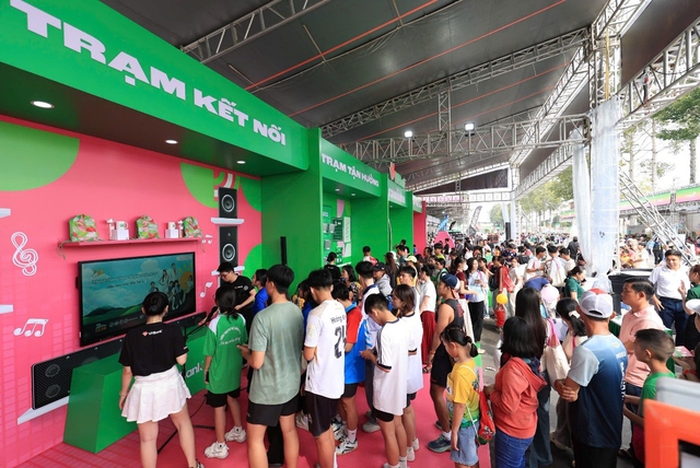 Hơn 15.500 runner đổ về check-in VPBank Đất Sen Hồng Music Marathon 2026- Ảnh 9.