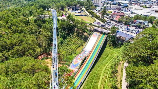 TTC World - Thung lũng T&igrave;nh y&ecirc;u: Điểm hẹn trải nghiệm m&ugrave;a Festival Hoa Đ&agrave; Lạt- Ảnh 2.