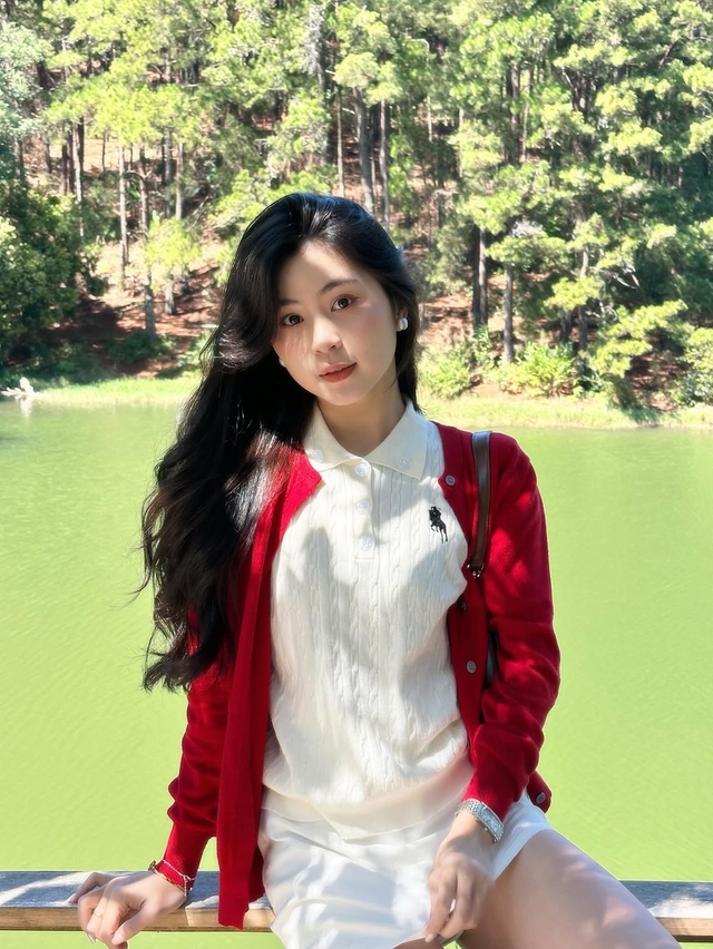 Cardigan vẫn được yêu thích giữa vòng xoay của các xu hướng mới- Ảnh 10.