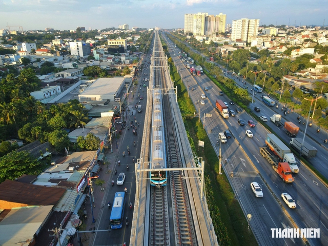 Không gian ngầm mỏ vàng dưới mặt đất - Ảnh 2.