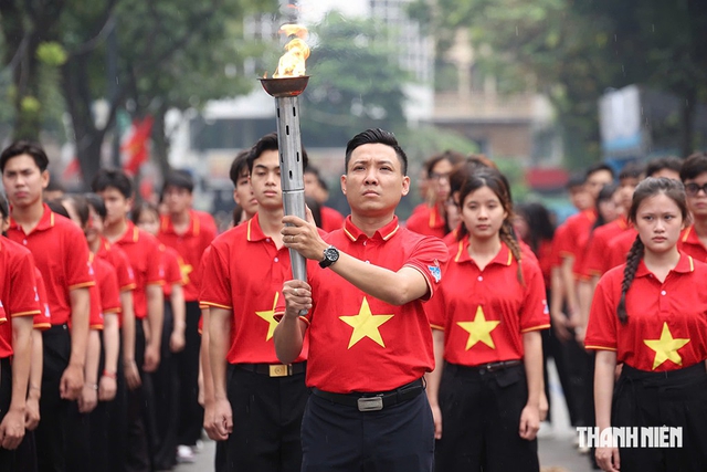 Khơi dậy niềm tự hào dân tộc và tinh thần cống hiến của thanh niên- Ảnh 2.