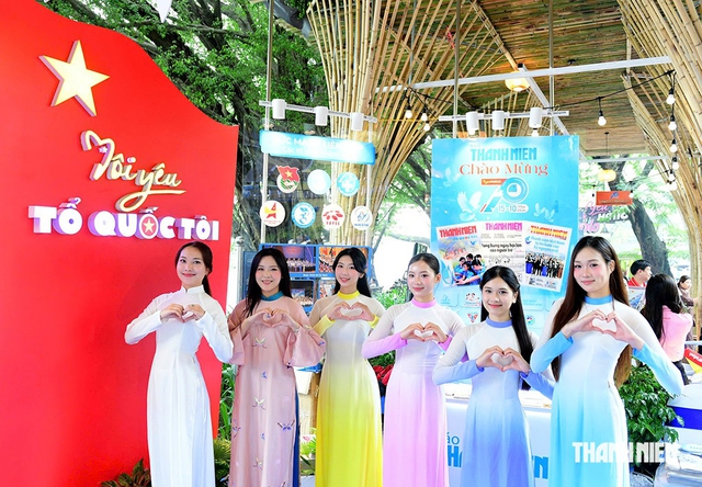 Triển lãm mang đến không gian trải nghiệm sinh động - Ảnh 1.
