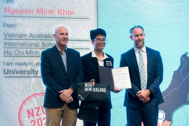 Nam sinh 8.0 IELTS, SAT top 1% thế giới nhận học bổng gần 1 tỉ đồng - Ảnh 2.