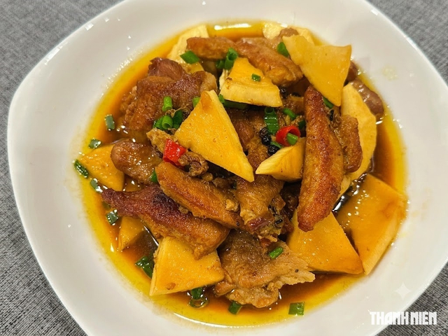 Nhớ vị thịt kho c&ugrave;i dừa của mẹ  - Ảnh 1.