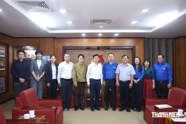 B&iacute; thư T.Ư Đo&agrave;n Nguyễn Tường L&acirc;m tiếp đo&agrave;n đại biểu B&aacute;o Thanh Ni&ecirc;n Trung Quốc- Ảnh 1.