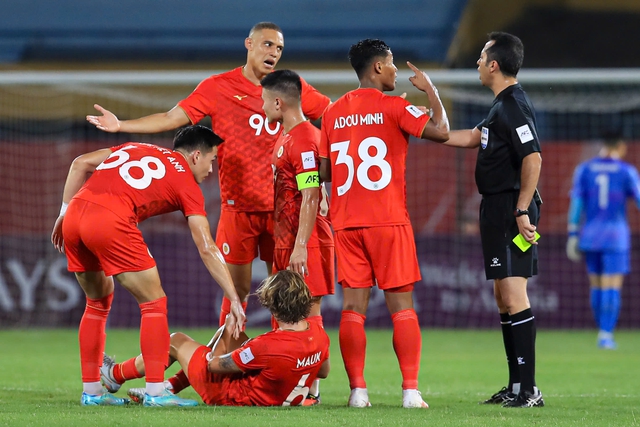 CLB CAHN thua sít sao đội bóng hàng đầu châu lục Kashima Antlers- Ảnh 3.