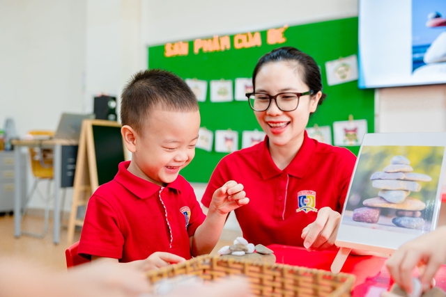 Royal School: Nơi nền tảng học thuật song hành cùng trải nghiệm trưởng thành - Ảnh 2.
