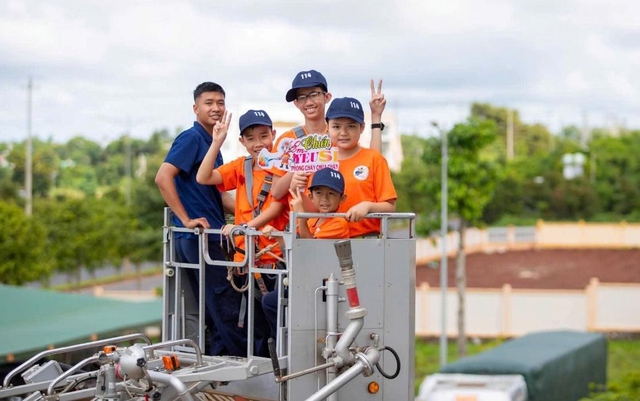 Phía sau lời hẹn cơm nhà - Ảnh 3.