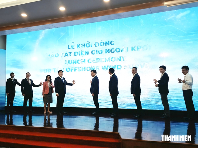 Khởi động khảo sát điện gió công suất 500 MW ngoài khơi tại TP.HCM - Ảnh 1.