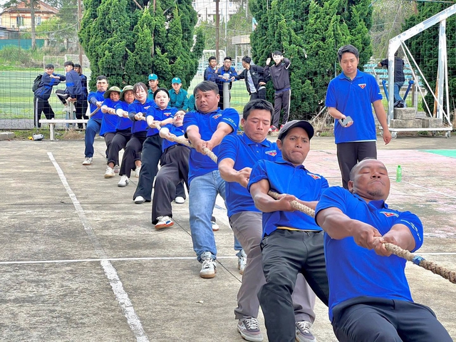 Hơn 500 thanh niên Lâm Đồng sôi nổi tranh tài hội thao - Ảnh 1.