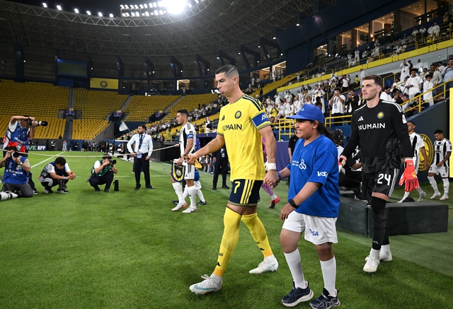Ronaldo ghi bàn trong trận đấu suýt bị hoãn vì các vụ tấn công ở Ả Rập Xê Út- Ảnh 2.