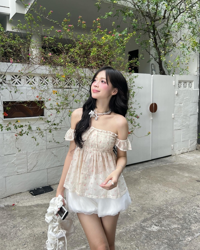 Áo bo chun vừa tôn eo thon, vừa tôn dáng đỉnh - Ảnh 2.
