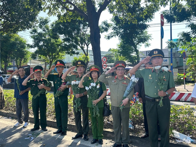 TP.HCM an táng liệt sĩ Tết Mậu Thân 1968: Cuộc trở về vĩ đại nhất trong thời bình - Ảnh 3.