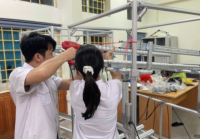 Nữ sinh hàng hải đạt GPA 3,9 theo đuổi nghiên cứu từ bài toán thực tế - Ảnh 2.