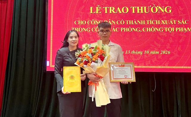 Mẹ nam sinh đối đầu kẻ trộm chó: Dũng cảm nhưng quá liều lĩnh? - Ảnh 1.