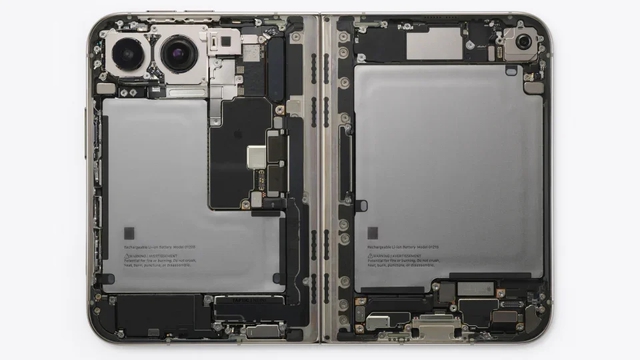 Apple hé lộ ‘vũ khí bí mật’ bên trong bản lề của iPhone Duo - Ảnh 1.