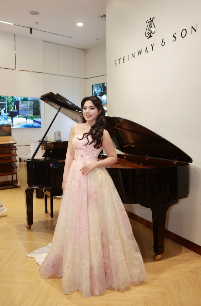 Yumie’s Voice Recital: Dấu mốc nghệ thuật khẳng định bản sắc và khát vọng vươn xa - Ảnh 1.
