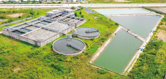 Từ KCN chuyên sâu đầu tiên đến KCN xanh sinh thái - Ảnh 2.