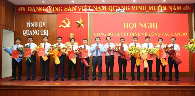 Quảng Trị điều động, phân công hàng loạt cán bộ lãnh đạo xã, phường- Ảnh 1.