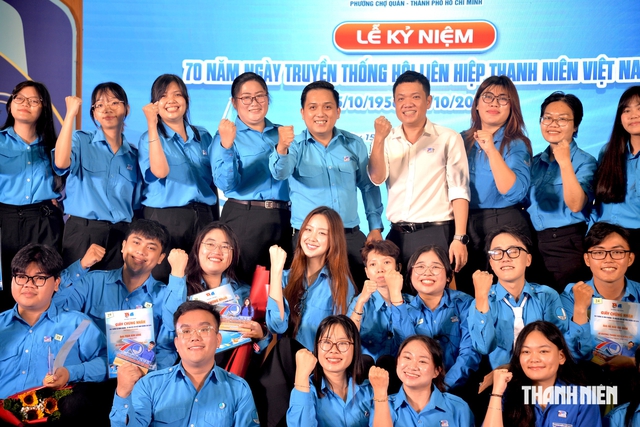 Tuyên dương 40 gương 'Thanh niên sống đẹp' phường Chợ Quán - Ảnh 6.