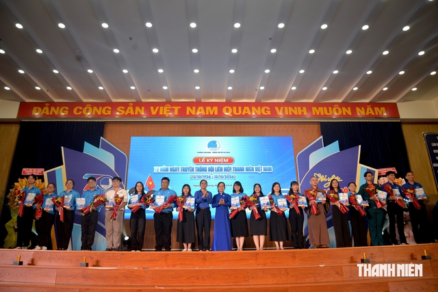 Tuyên dương 40 gương 'Thanh niên sống đẹp' phường Chợ Quán - Ảnh 5.