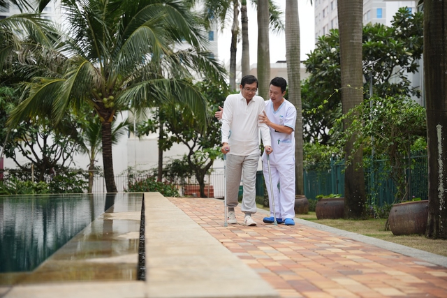 Bệnh viện FV triển khai chương trình phục hồi sớm sau phẫu thuật - Ảnh 1.