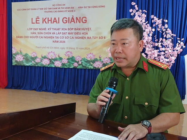 Gần 200 người cai nghiện ma túy học nghề xoa bóp, sửa chữa máy điều hòa- Ảnh 2.