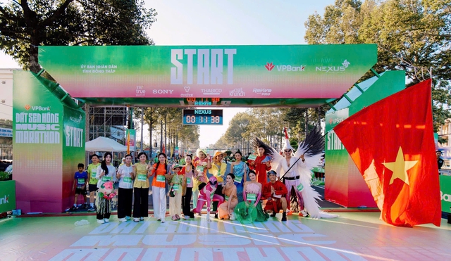'Thỏi nam châm' thu hút dòng người, dòng tiền, dòng thông tin cho xu hướng 'race- cation' - Ảnh 3.