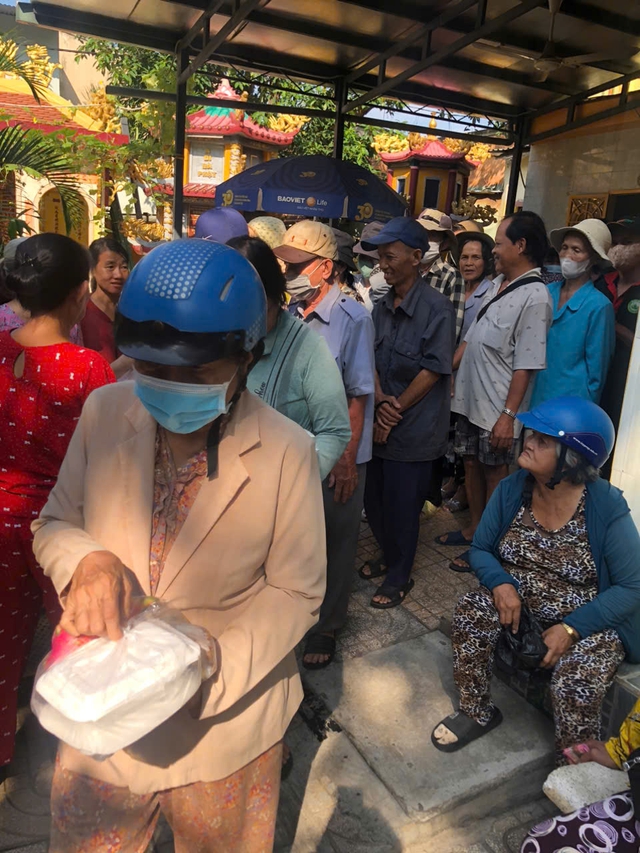 Trân quý Cơm Chay của những tấm lòng nhân ái - Ảnh 5.