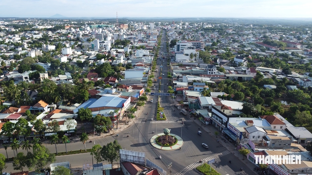 Phường Bình Phước của Đồng Nai kêu gọi doanh nghiệp 'tái sinh' trụ sở dôi dư- Ảnh 5.