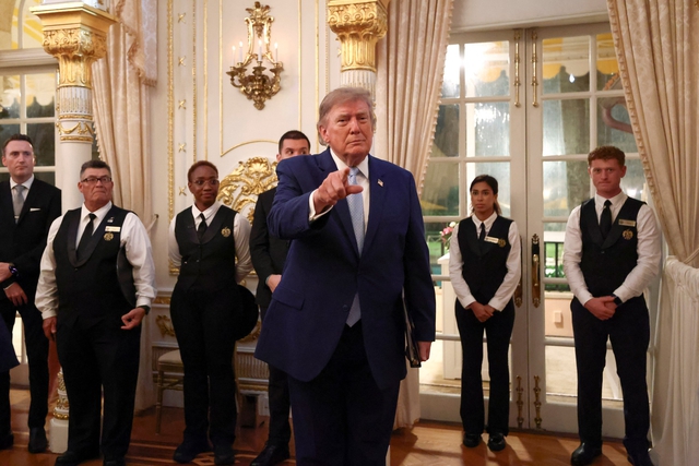Ông Trump dọa bỏ tù các quan chức bầu cử California - Ảnh 1.