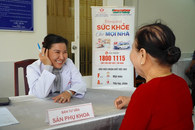 Kh&ocirc;ng thể để bệnh nh&acirc;n ngh&egrave;o đột quỵ bỏ cuộc v&igrave; kh&ocirc;ng c&oacute; tiền- Ảnh 2.