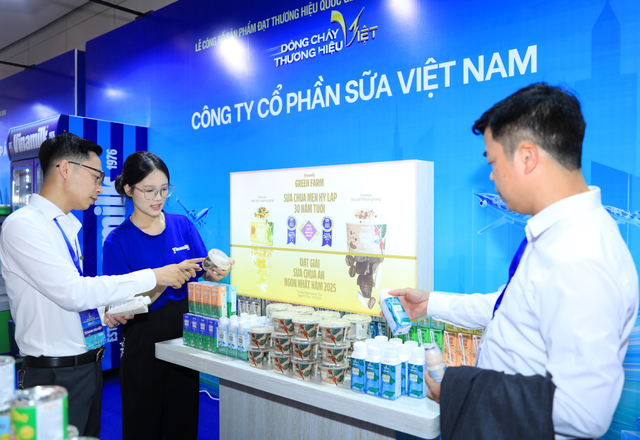 18 năm đạt Thương hiệu quốc gia và hành trình không ngừng nâng chuẩn của Vinamilk - Ảnh 2.