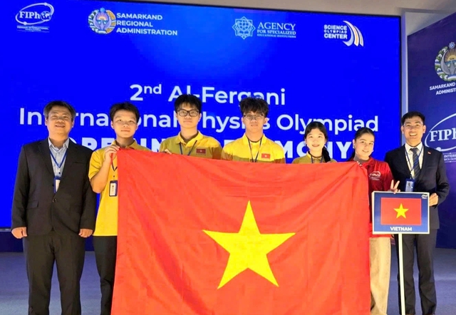 Học sinh Việt Nam giành huy chương vàng Olympic vật lý quốc tế - Ảnh 1.