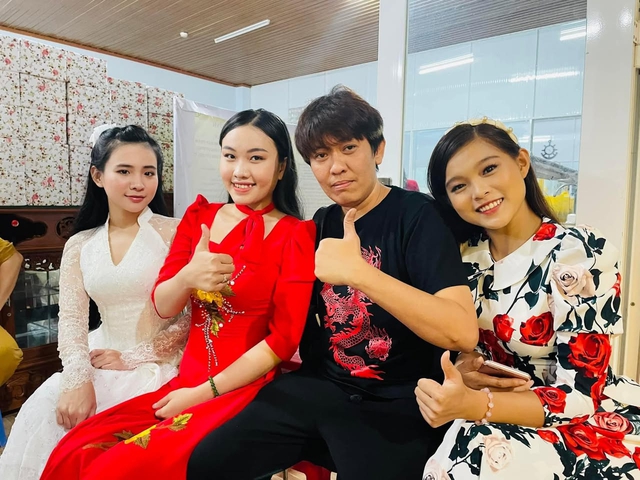 Vì sao ca sĩ Tuyết Nhung rời nhà mẹ nuôi Phi Nhung đi ở trọ? - Ảnh 5.