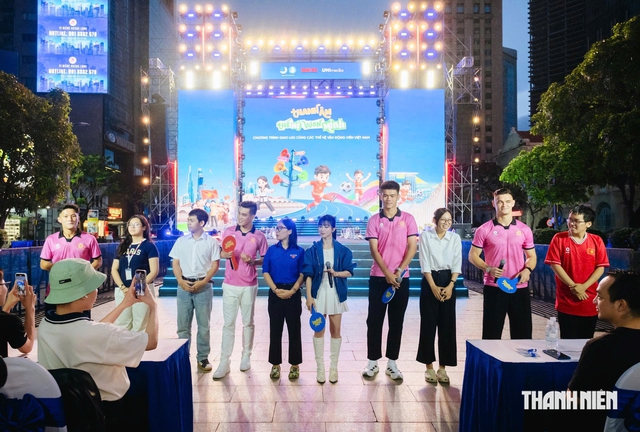 'Nhìn lên khán đài mà đá': Động lực phía sau những VĐV Việt Nam - Ảnh 7.