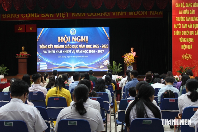 TP.HCM: 'Ki&ecirc;n quyết kh&ocirc;ng n&acirc;ng điểm, l&agrave;m đẹp học bạ' - Ảnh 2.