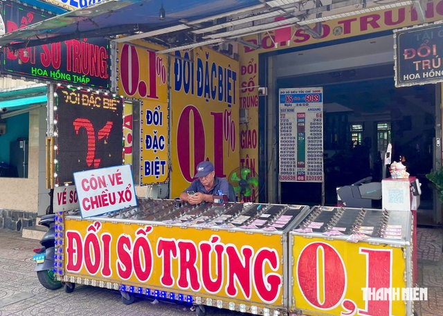 C&oacute; người ngh&egrave;o b&aacute;n v&eacute; số dạo th&agrave;nh 'con nợ': V&ograve;ng xo&aacute;y đường c&ugrave;ng sinh kế- Ảnh 3.