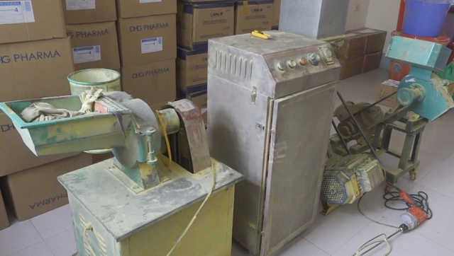 Triệt phá đường dây thuốc đông y giả quy mô lớn rao bán trên mạng - Ảnh 2.