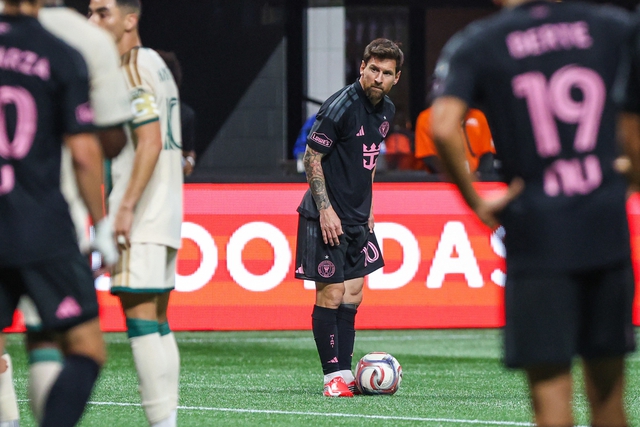 Messi lập kỷ lục ghi bàn và kiến tạo trong 14 trận liên tiếp cho Inter Miami - Ảnh 2.