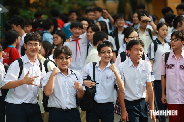 Tuyển sinh lớp 10 TP.HCM năm 2027: Tăng 35.000 thí sinh, mở rộng xét tuyển - Ảnh 3.