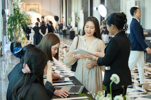 &lsquo;B&aacute;c sĩ đồng h&agrave;nh&rsquo; v&agrave; t&acirc;m huyết y tế chủ động của doanh nh&acirc;n Đặng Thanh Hằng - Ảnh 5.