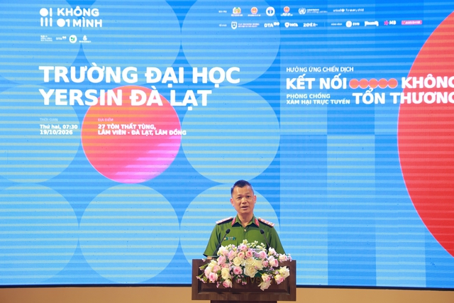 Gần 5.000 học sinh, sinh viên Lâm Đồng hưởng ứng chiến dịch ‘Không Một Mình’ - Ảnh 2.