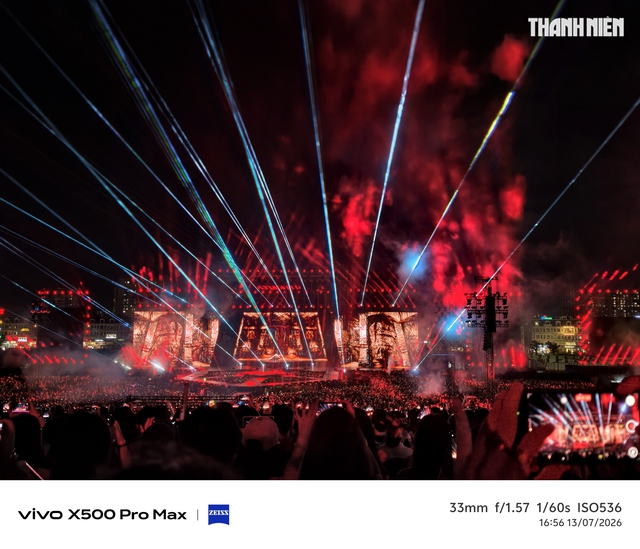 Chụp ảnh concert bằng smartphone c&oacute; thật sự kh&oacute; kh&ocirc;ng? - Ảnh 1.