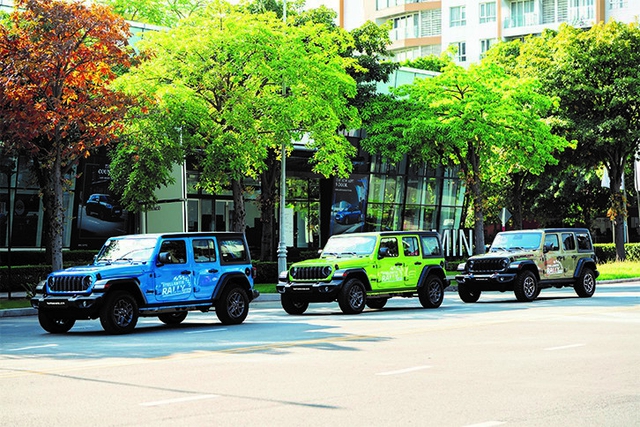 Thử lái Wrangler Sport - Có còn chất Jeep khi không phải Rubicon? - Ảnh 4.